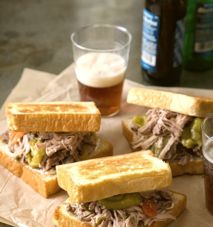 Slow Cooker Pickled Pulled Pork Sandwiches