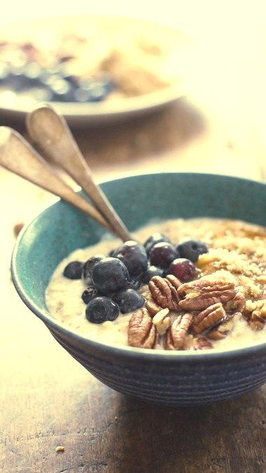 Flax and Blueberry Vanilla Overnight Oats Pinch of Yum on We Heart It.