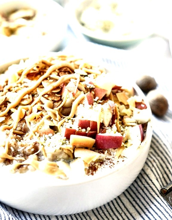 Slow Cooker Apple Cinnamon Steel Cut Oatmeal with Whipped Maple Cream